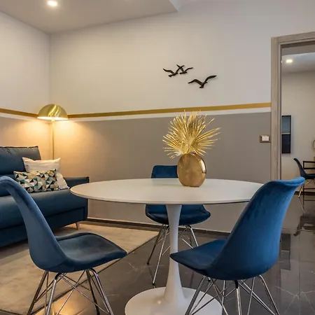 Golden View Holidays Apartman